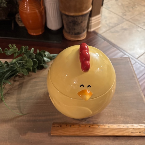 Penny, A Rare Ceramic Chicken/Hen Cookie Jar Canister w/Lid. - Picture 5 of 5
